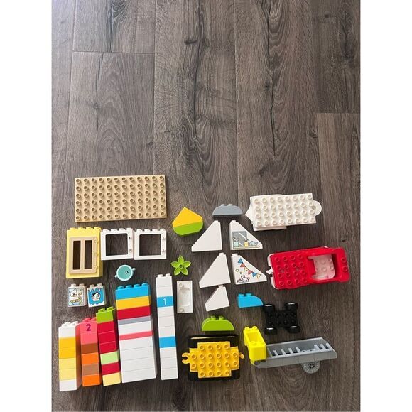 Lego Duplo Lot 65 pcs - Picture 1 of 4